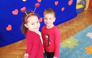 received_427108235027411