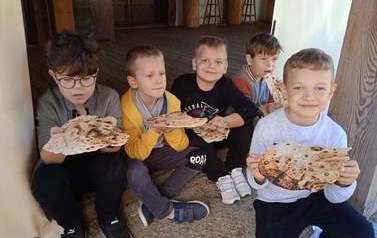 received_832122350805218
