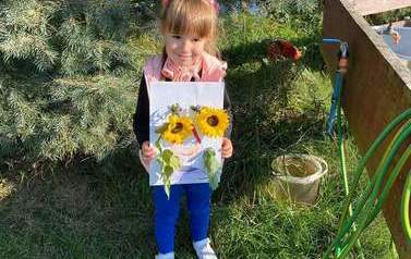 received_383060536751963
