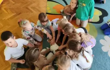 574385301_24991834563802422_1426808765885242595_n