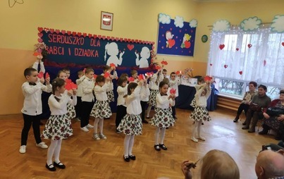 Zdjęcie do "Dzień Babci i Dziadka" u "Mądrych S&oacute;wek" 